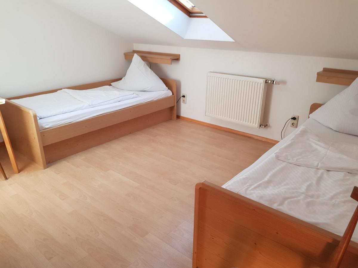 Duschlwirt Hotell Ampfing Exteriör bild