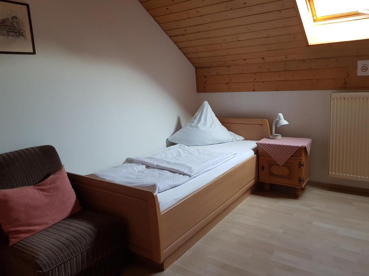 Duschlwirt Hotell Ampfing Exteriör bild