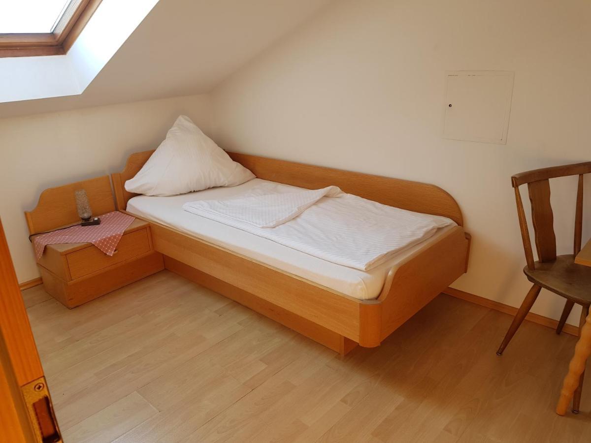 Duschlwirt Hotell Ampfing Exteriör bild
