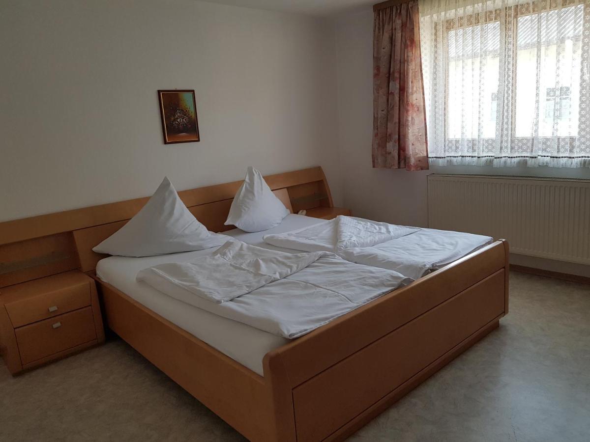 Duschlwirt Hotell Ampfing Exteriör bild